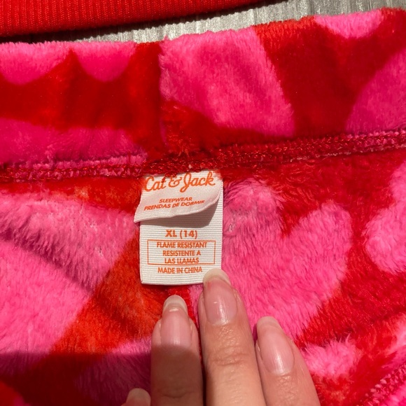 Cat & Jack Red and Pink Heart Pajama Set - Picture 3 of 5